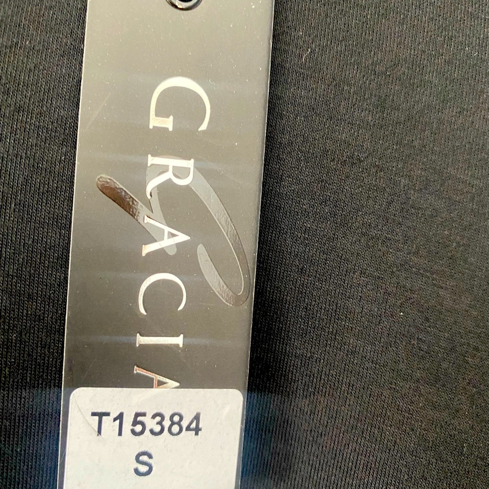Gracia black (small) NWT blouse. Trade with @agoldfire